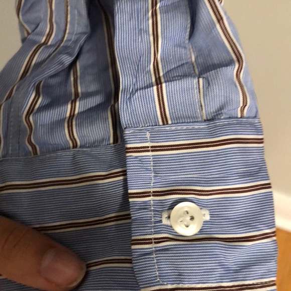 Frank & Eileen button down - Picture 4 of 4